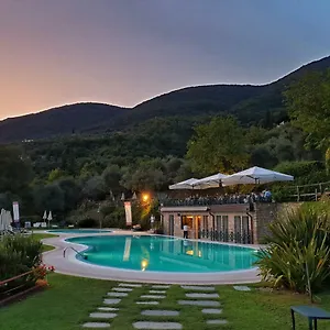 4* Lejlighedshotel Domina Borgo Degli Ulivi - Garda